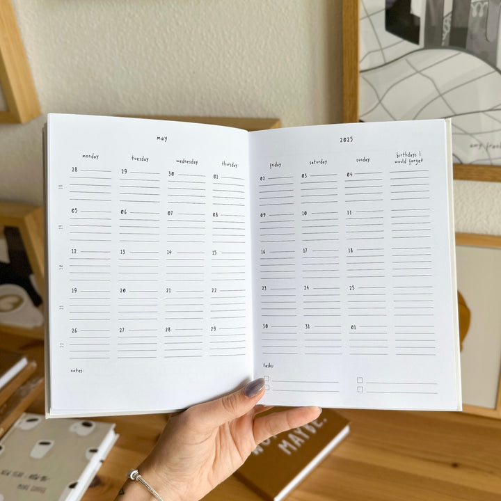 weekly 2025 planner new year - more coffee